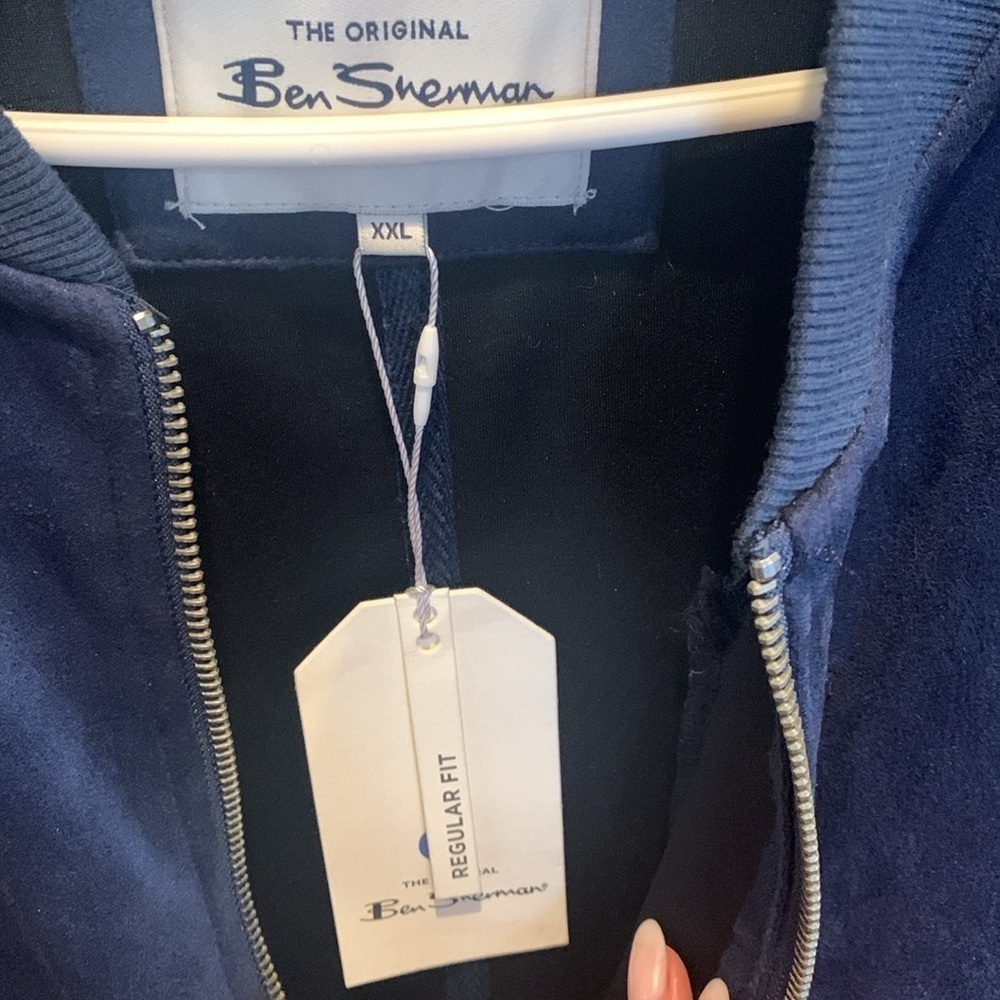 Jacket - Picture 4 of 5